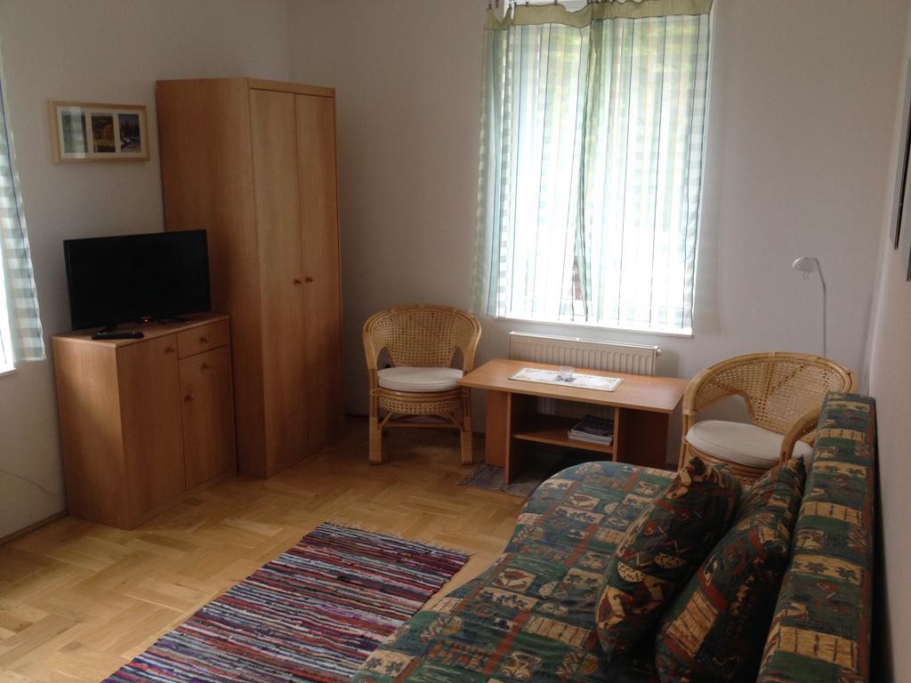 Apartmán Sportovní Apartamento Třeboň Habitación foto
